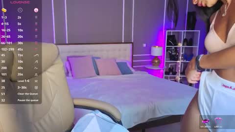  MIURA  online show from March 4, 2026, 1:11 am