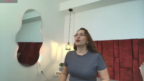 _monaliza_ online show from July 21, 2026, 12:29 pm