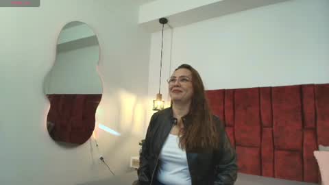_monaliza_ online show from July 22, 2026, 12:19 pm