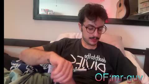_mrguy_ online show from July 29, 2026, 10:41 pm