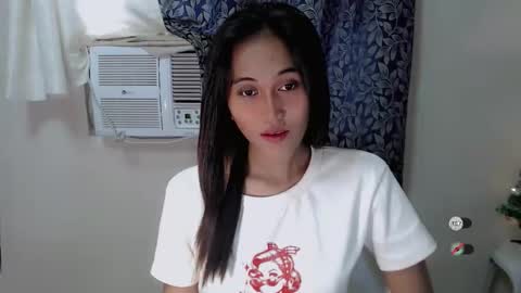 Snapshot of _nakedsabrina chatting on October 17, 2025, 5:32 am jenny claire online show from October 17, 2025, 5:32 am