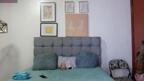 _naomi_s online show from May 2, 2026, 1:16 pm