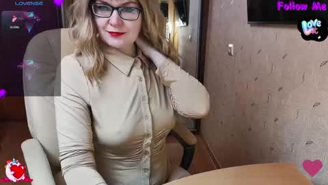 Snapshot of _natali_ chatting on March 10, 2025, 2:39 am MagicWoman online show from March 10, 2025, 2:39 am