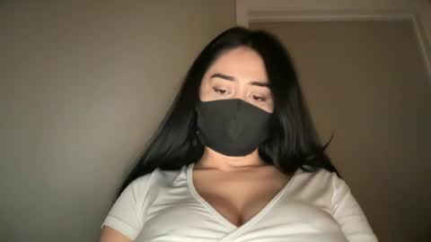 naty19 online show from June 12, 2026, 11:03 pm