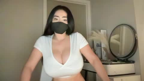naty19 online show from June 22, 2026, 10:40 pm