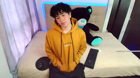 Nicolas online show from December 30, 2024, 9:19 pm