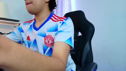 Nicolas online show from January 12, 2025, 9:29 pm