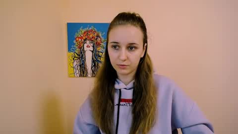 Snapshot of _nicole_new chatting on January 12, 2025, 12:23 pm Nica online show from January 12, 2025, 12:23 pm