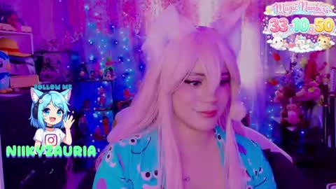 niiky online show from April 28, 2026, 3:50 pm