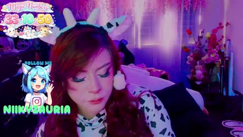 niiky online show from April 29, 2026, 2:43 pm