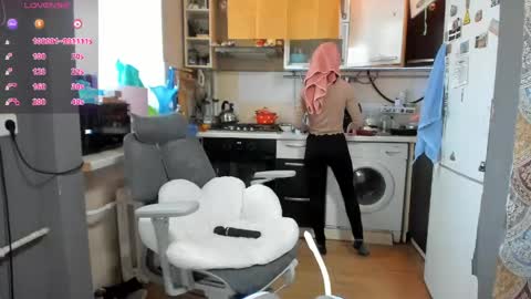 Nika online show from April 29, 2026, 3:16 pm