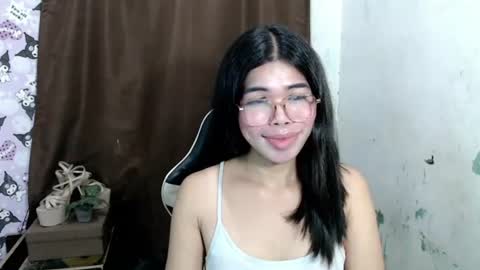 Snapshot of _odette22 chatting on June 21, 2026, 5:54 am _odette22 online show from June 21, 2026, 5:54 am