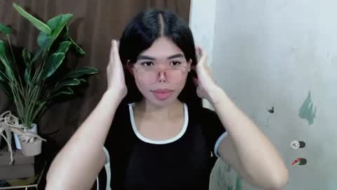 Snapshot of _odette22 chatting on June 27, 2026, 12:22 pm _odette22 online show from June 27, 2026, 12:22 pm