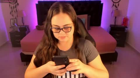 Snapshot of _oliviajoness chatting on June 6, 2026, 12:32 pm Olivia jones online show from June 6, 2026, 12:32 pm