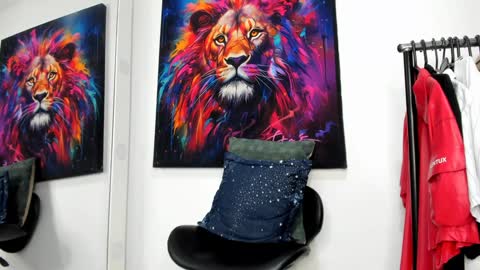 Snapshot of _pantera_09 chatting on December 14, 2024, 5:40 am Kevin online show from December 14, 2024, 5:40 am