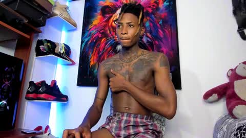 Snapshot of _pantera_09 chatting on February 16, 2025, 8:10 am Kevin online show from February 16, 2025, 8:10 am