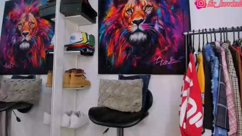 Snapshot of _pantera_09 chatting on October 30, 2025, 9:33 am Kevin online show from October 30, 2025, 9:33 am