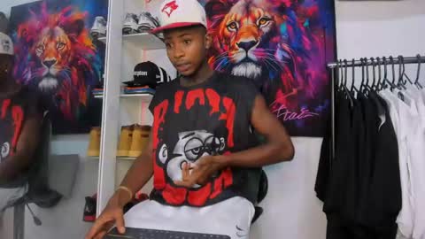 Kevin  online show from April 18, 2026, 11:49 pm