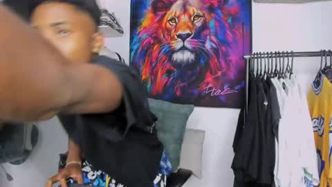 Kevin  online show from April 19, 2026, 11:18 pm