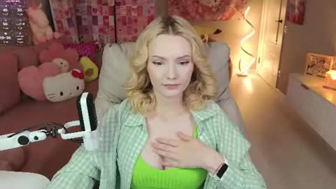 Tina online show from July 20, 2026, 9:50 pm