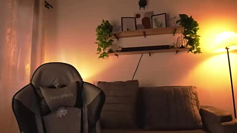 Snapshot of _paulah2 chatting on February 24, 2026, 8:29 pm _paulah2 online show from February 24, 2026, 8:29 pm