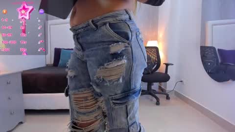 Snapshot of _peach1_ chatting on September 10, 2025, 2:50 pm peach1 online show from September 10, 2025, 2:50 pm