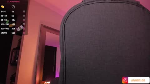 violeta ig  online show from February 19, 2025, 4:34 am