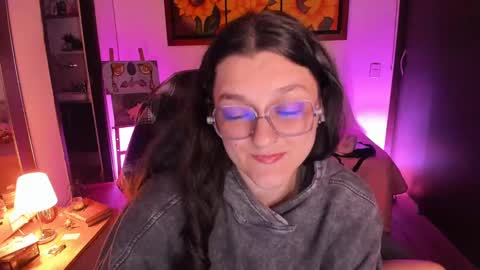 violeta ig  online show from February 28, 2025, 1:15 am