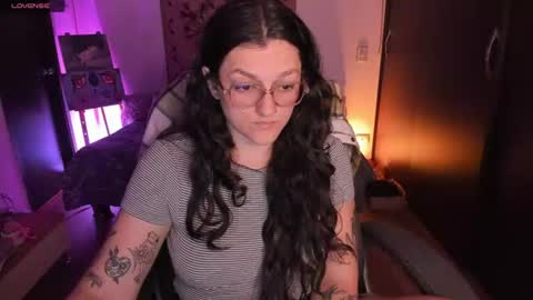 violeta ig  online show from July 9, 2026, 3:21 am