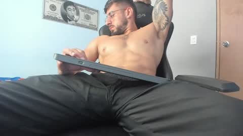 Snapshot of _poseidon1_ chatting on January 8, 2025, 5:05 pm Poseidon online show from January 8, 2025, 5:05 pm