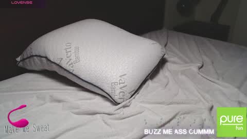 Snapshot of _pure_fun chatting on June 1, 2026, 2:46 am Mike K online show from June 1, 2026, 2:46 am