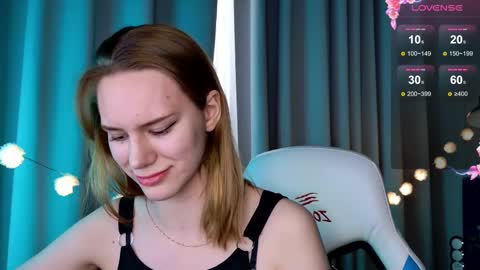 Snapshot of _ramona__ chatting on March 4, 2025, 12:44 pm im Amy online show from March 4, 2025, 12:44 pm