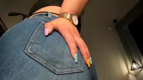 Snapshot of _rebecca1 chatting on January 27, 2025, 3:39 pm rebecca online show from January 27, 2025, 3:39 pm