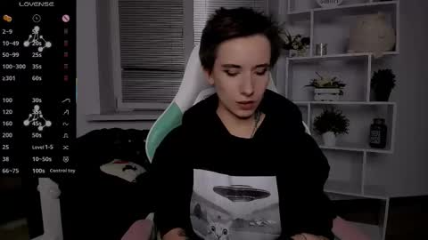 Rein online show from October 12, 2025, 7:57 pm