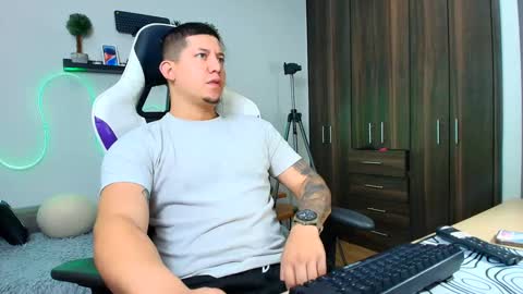 Roberto online show from February 6, 2025, 12:26 pm