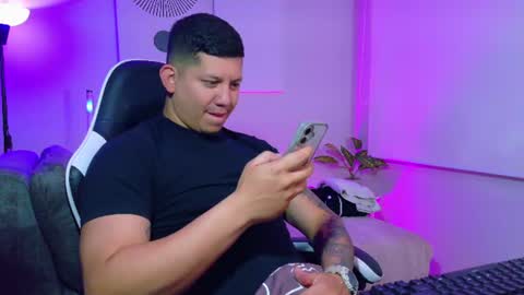 Roberto online show from July 28, 2026, 12:23 pm