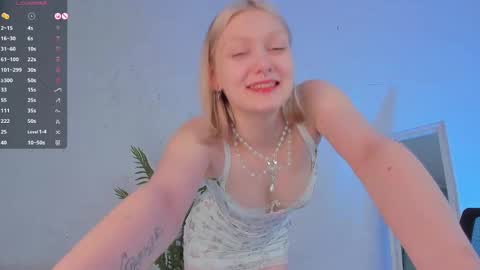 Snapshot of _rude_girl_ chatting on January 19, 2025, 6:43 pm Eve online show from January 19, 2025, 6:43 pm