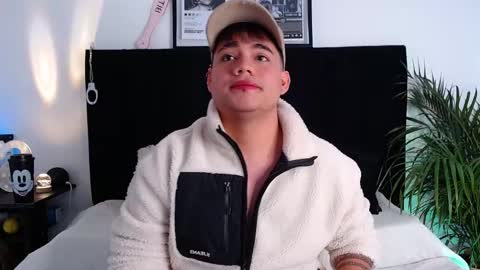 Snapshot of _sam25_ chatting on November 27, 2025, 7:05 pm Sam online show from November 27, 2025, 7:05 pm