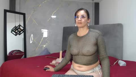 Samanta online show from June 9, 2026, 9:37 pm
