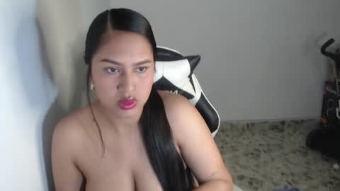 _samantha_fox19 online show from April 19, 2026, 12:59 pm