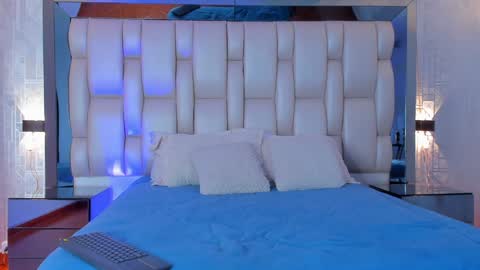 Snapshot of _saragarcia_ chatting on January 24, 2025, 6:25 pm Sara online show from January 24, 2025, 6:25 pm