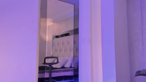 Snapshot of _saragarcia_ chatting on January 27, 2025, 2:46 pm Sara online show from January 27, 2025, 2:46 pm