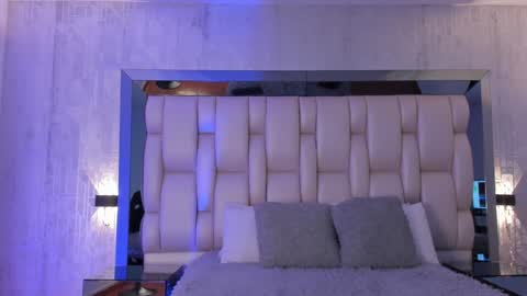 Snapshot of _saragarcia_ chatting on February 6, 2025, 11:32 am Sara online show from February 6, 2025, 11:32 am