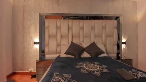 Snapshot of _saragarcia_ chatting on March 4, 2025, 11:19 am Sara online show from March 4, 2025, 11:19 am