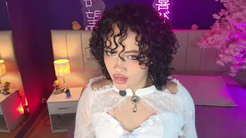 Sara online show from April 24, 2026, 3:53 am