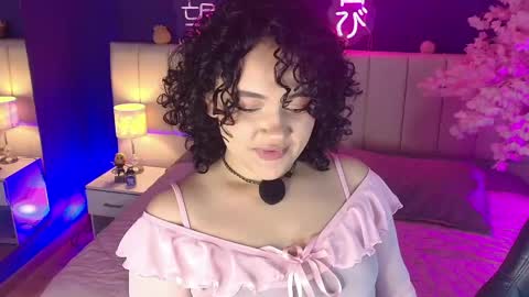 Sara online show from April 25, 2026, 4:37 am