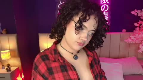 Sara online show from May 2, 2026, 3:55 am