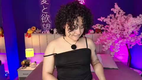 Snapshot of _sarahrose chatting on May 14, 2026, 4:41 am Sara online show from May 14, 2026, 4:41 am