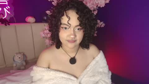 Snapshot of _sarahrose chatting on May 29, 2026, 4:32 am Sara online show from May 29, 2026, 4:32 am