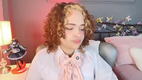 Snapshot of _sarahrose chatting on July 29, 2026, 9:02 pm Sara online show from July 29, 2026, 9:02 pm